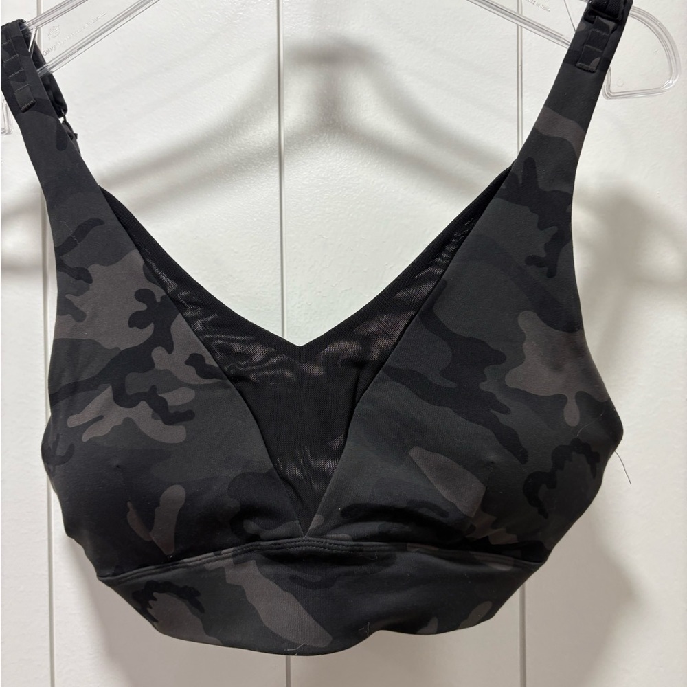 ZYIA Black & Charcoal Camo Sports Bra